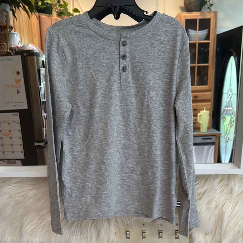 Splendid Kids Gray Long Sleeve Henley Tee Size 6 NWOT